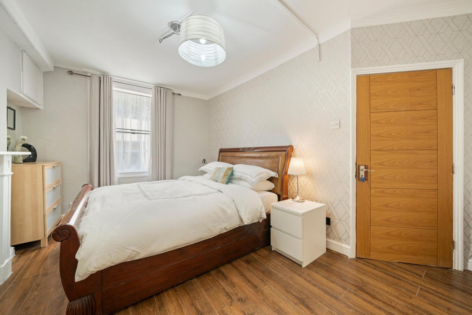 센트럴 런던 룸스 B&B 외부 사진